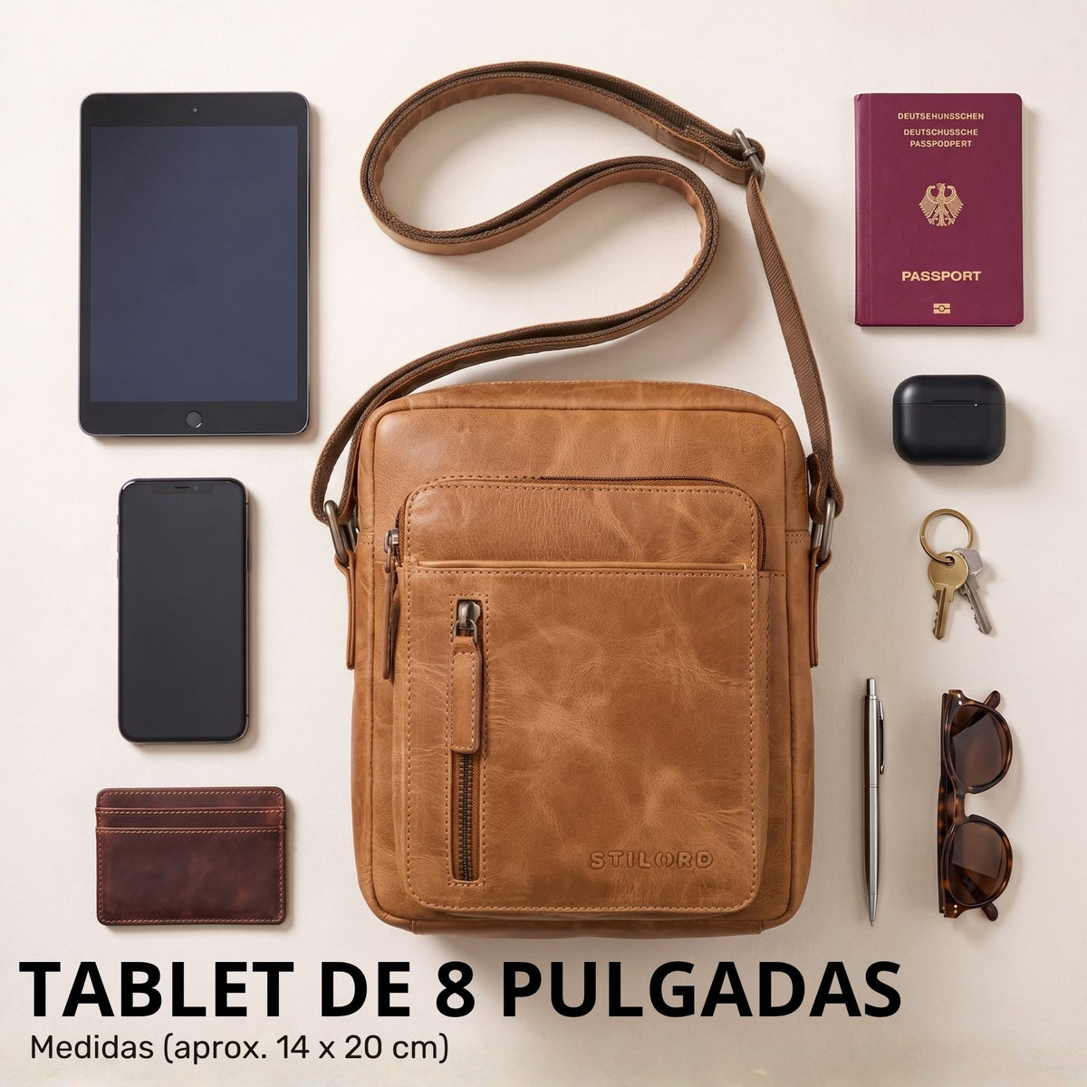 Kleine Herren-Schultertasche aus Perugia-Leder, Draufsicht mit 8-Zoll-Tablet, Reißverschlussfach vorne, STILORD-Prägung